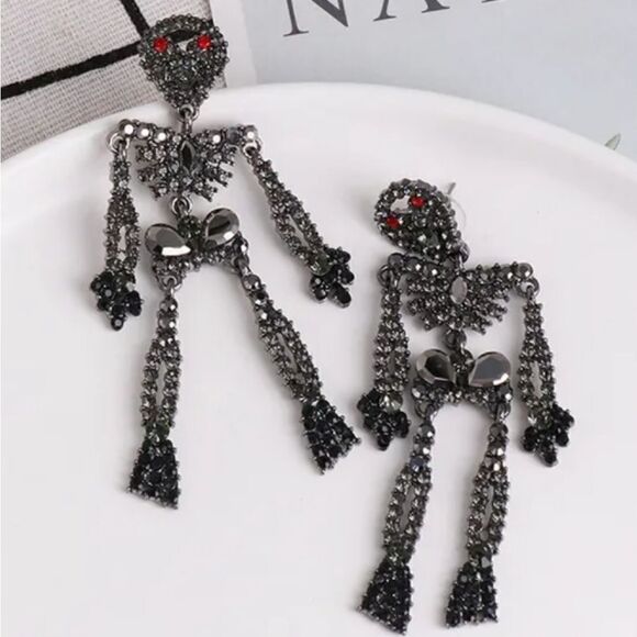 SKELETON black rhinestone halloween earrings - Picture 1 of 7